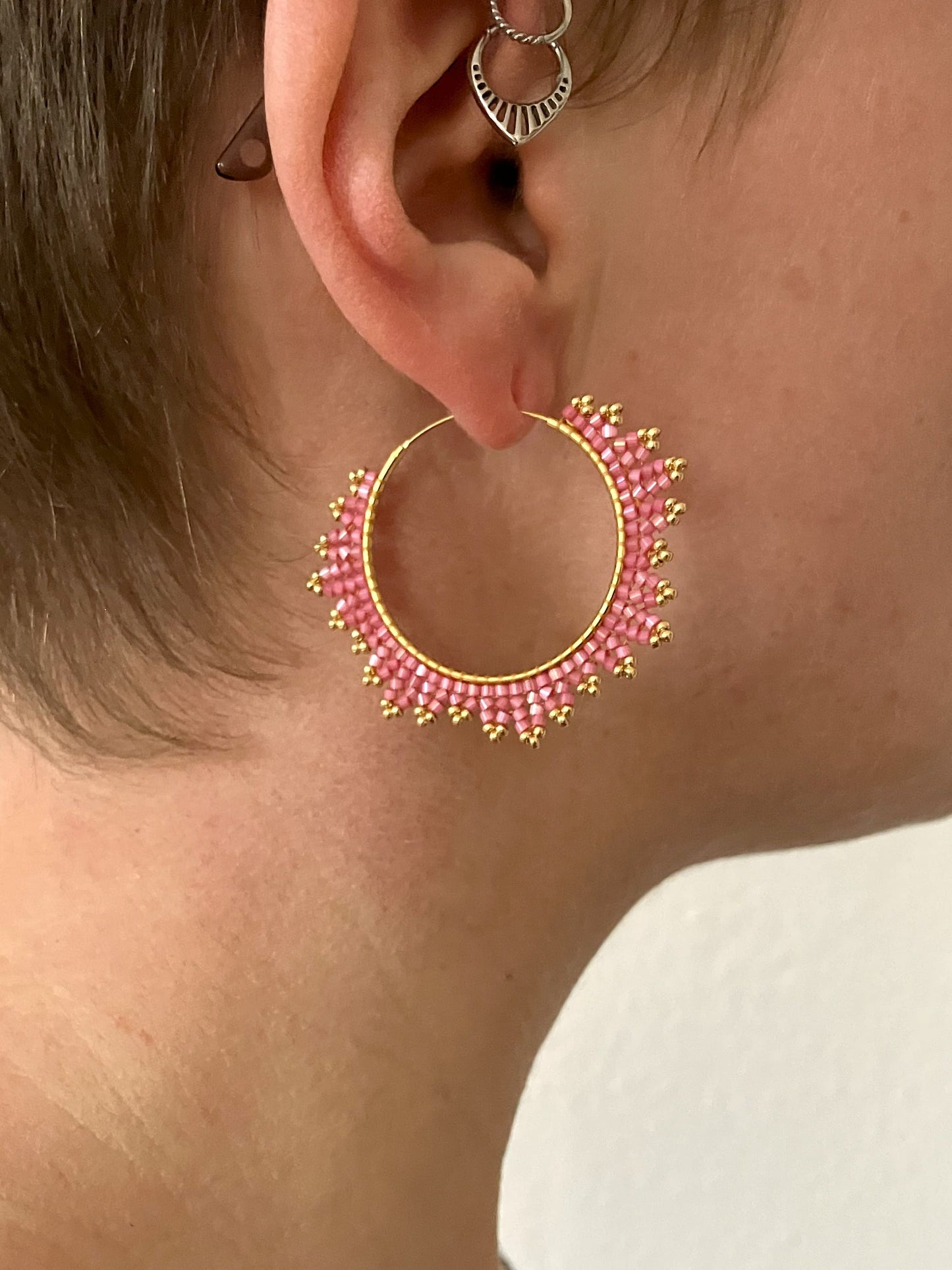 Silver hoop earrings "Estelle" - bubble gum