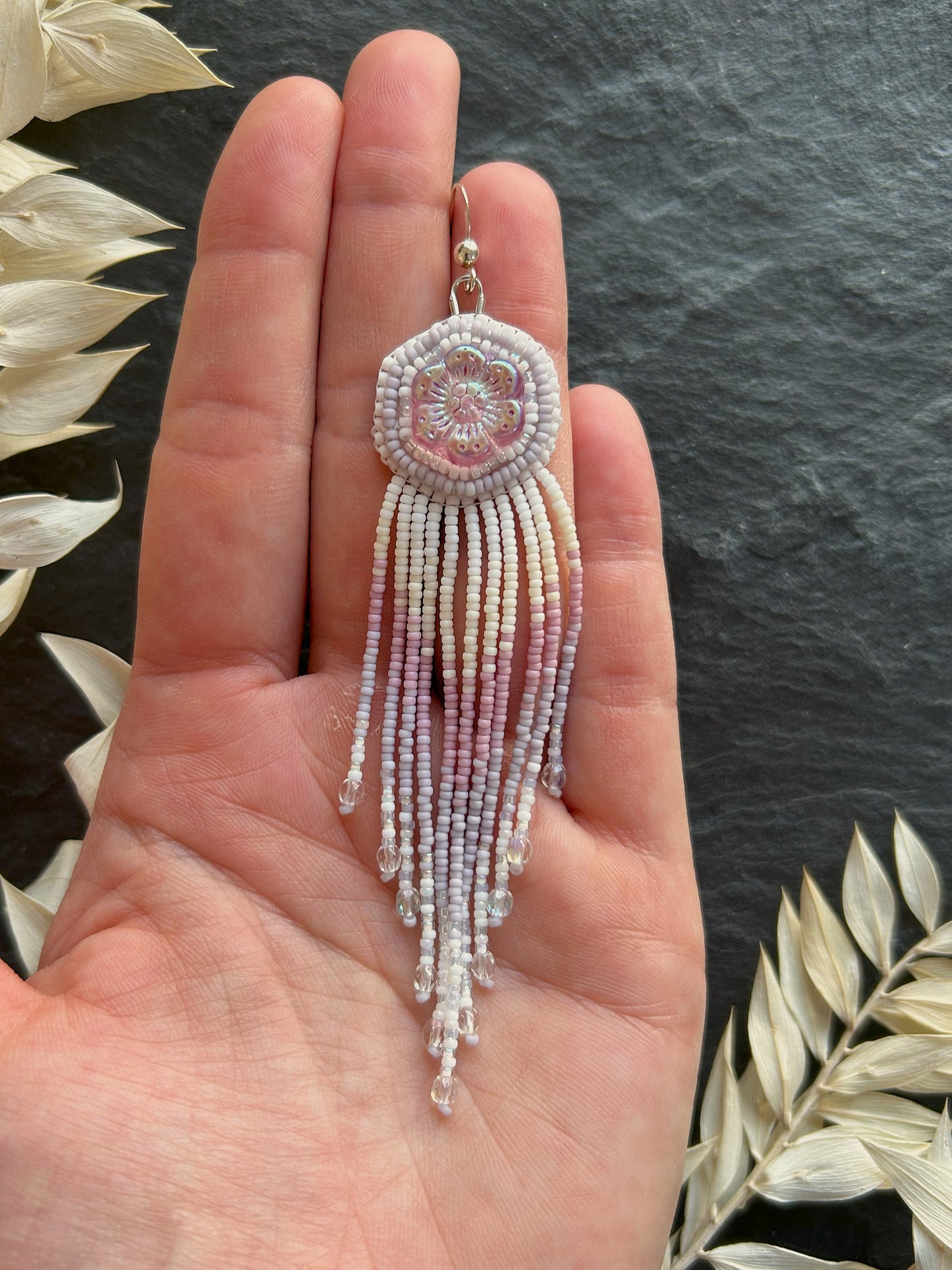 Flower earrings "Radka" with a fine fringe - white & light pink