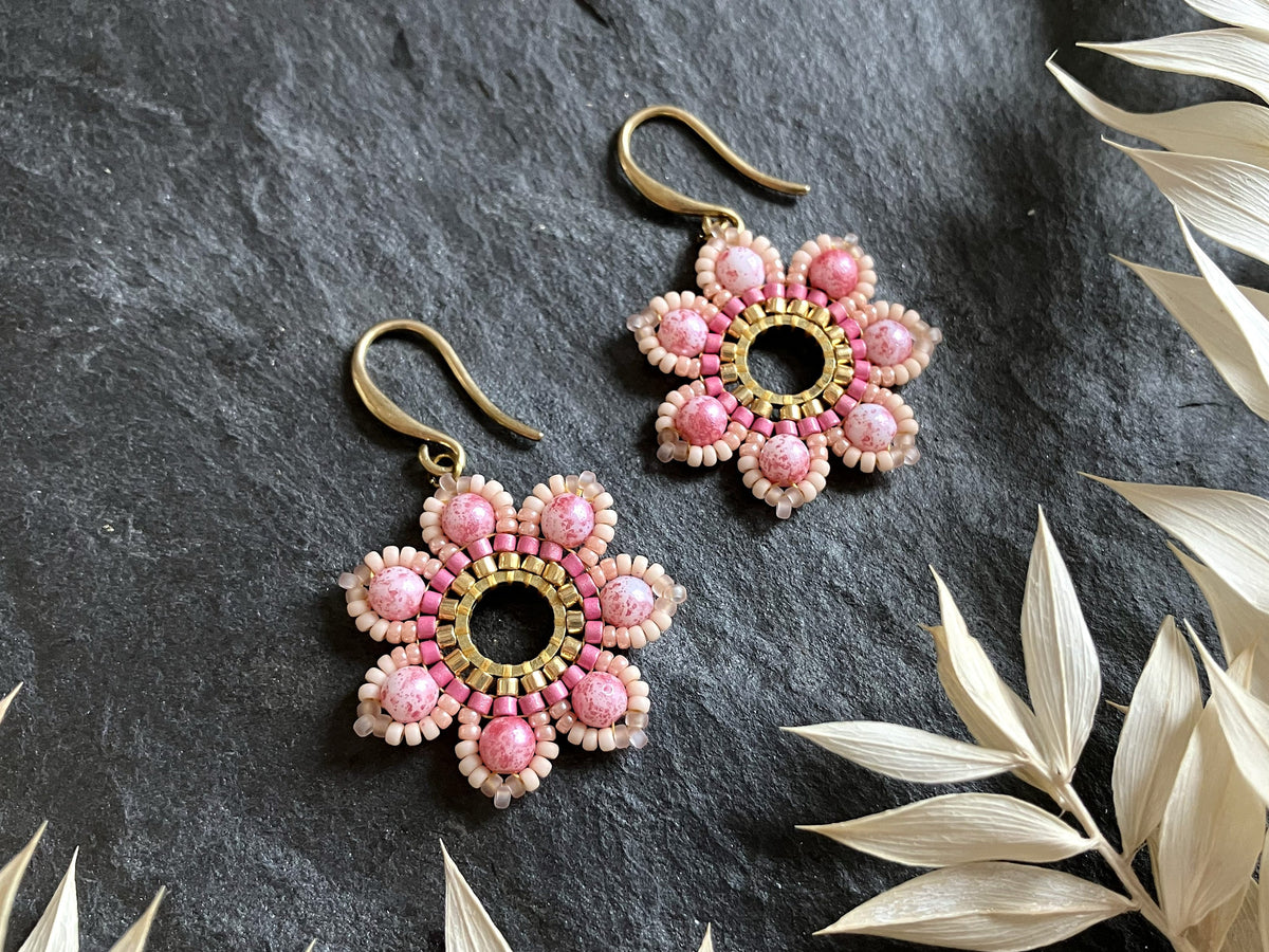 "Girasol" bead & brass kit - cotton candy