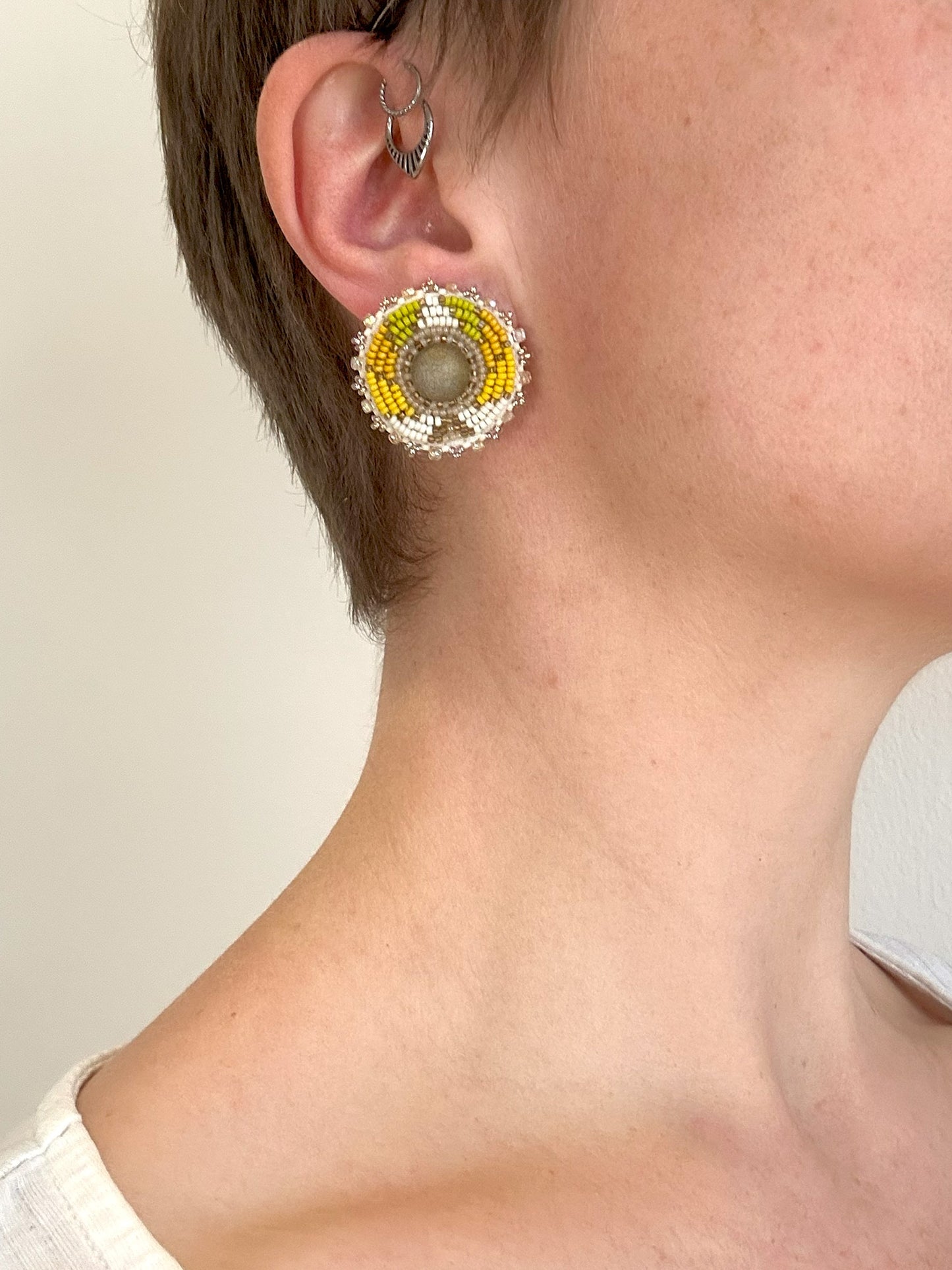 Small disk earrings "Odena" - beige & yellow