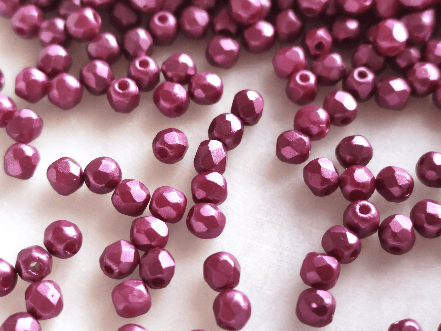 3mm fire-polished beads - warm dark purple pearlescent