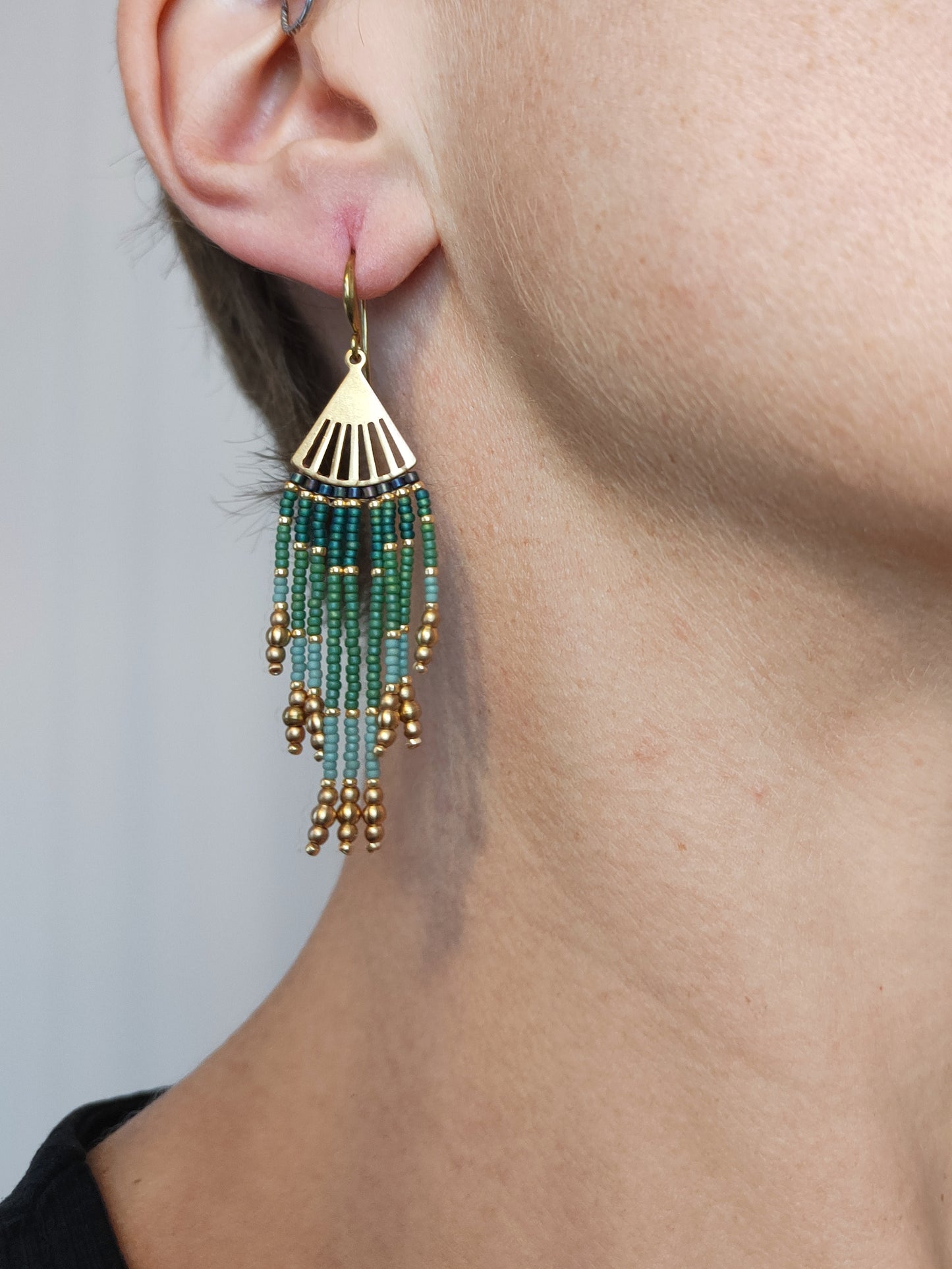 Mini fringe earrings "Lorcan" - green