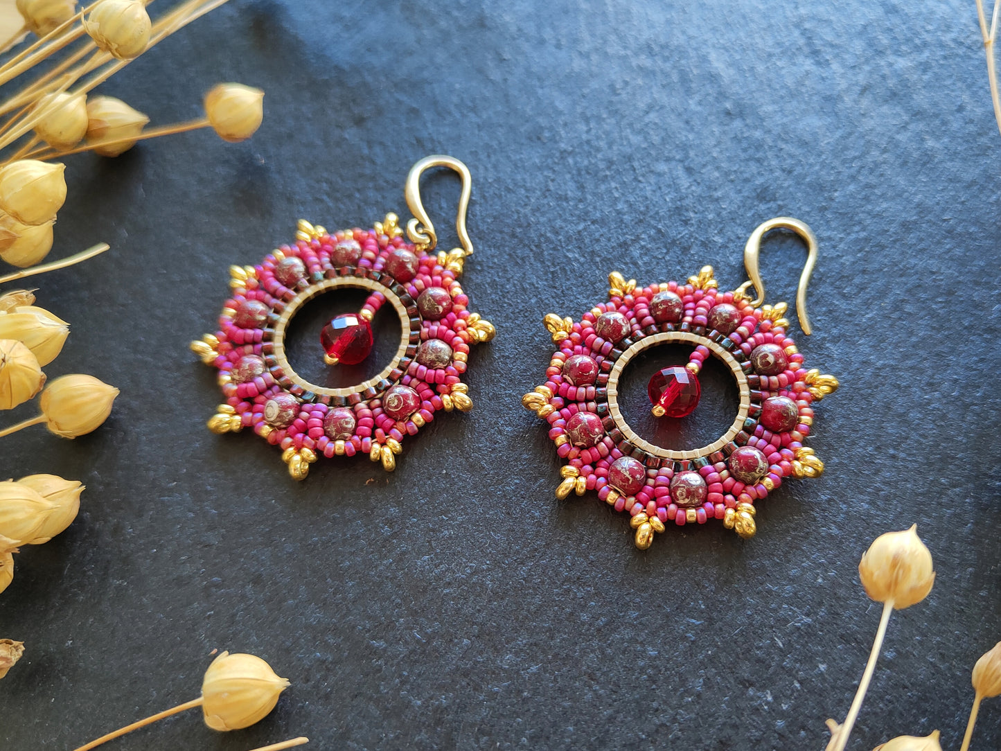 Woven earrings "Philippa" - red