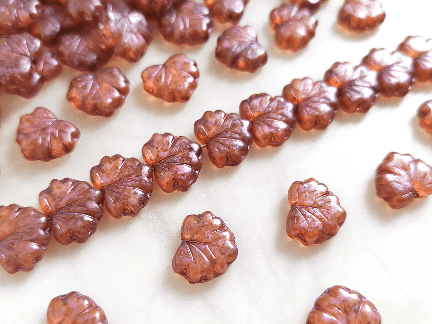 Vine leaf beads 13mm - brown & red