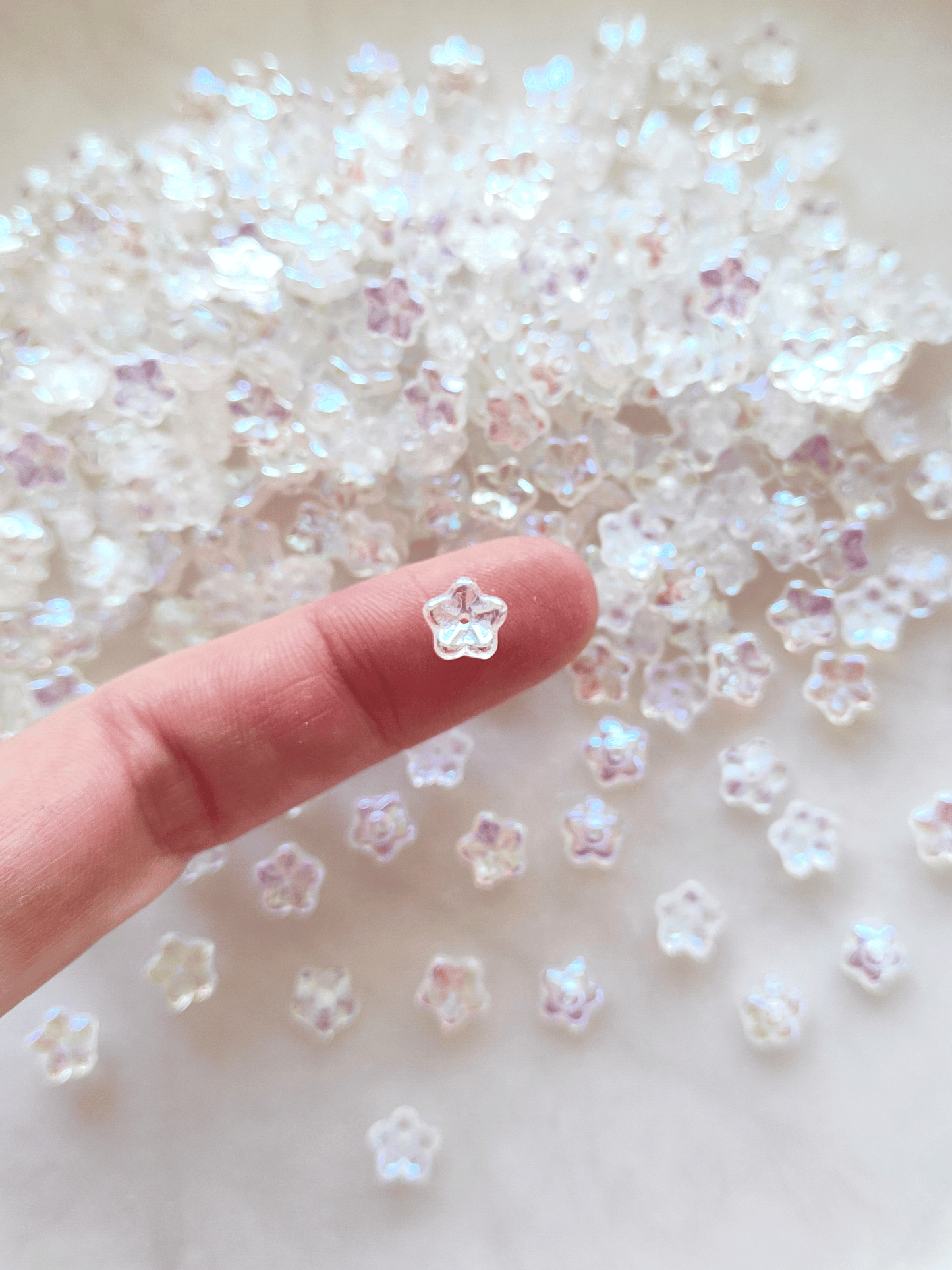 Fliederblüten 7mm - Weiß Iris