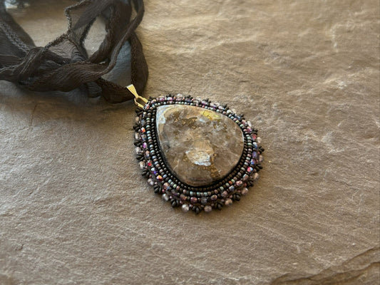 Larvikite necklace pendant with iolite beads