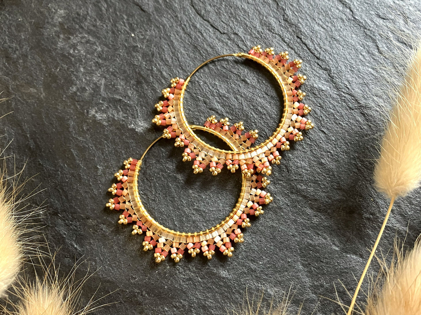 Silver hoop earrings "Estelle" - strawflower