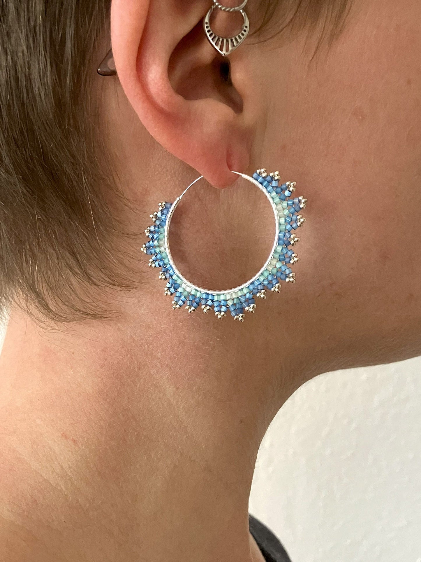 Silver hoop earrings "Estelle" - ocean ave
