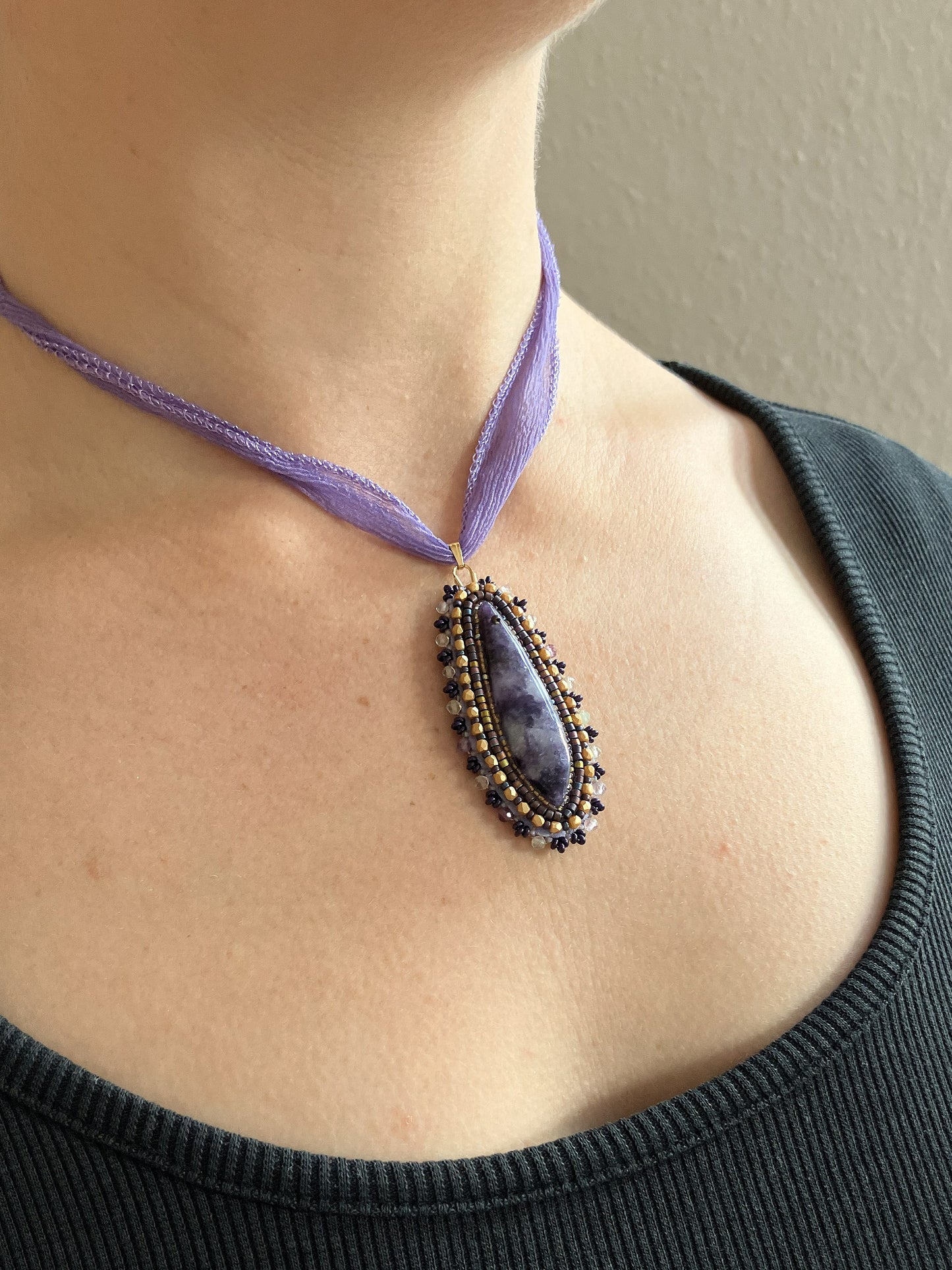 Lepidolite necklace pendant with fluorite beads