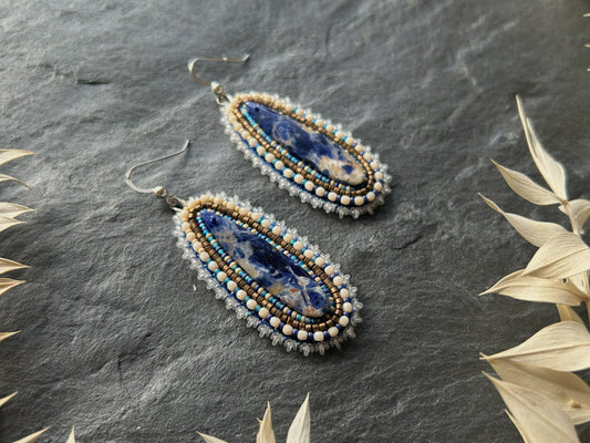 Dangle earrings "Raquel" with sodalite - sandy ocean