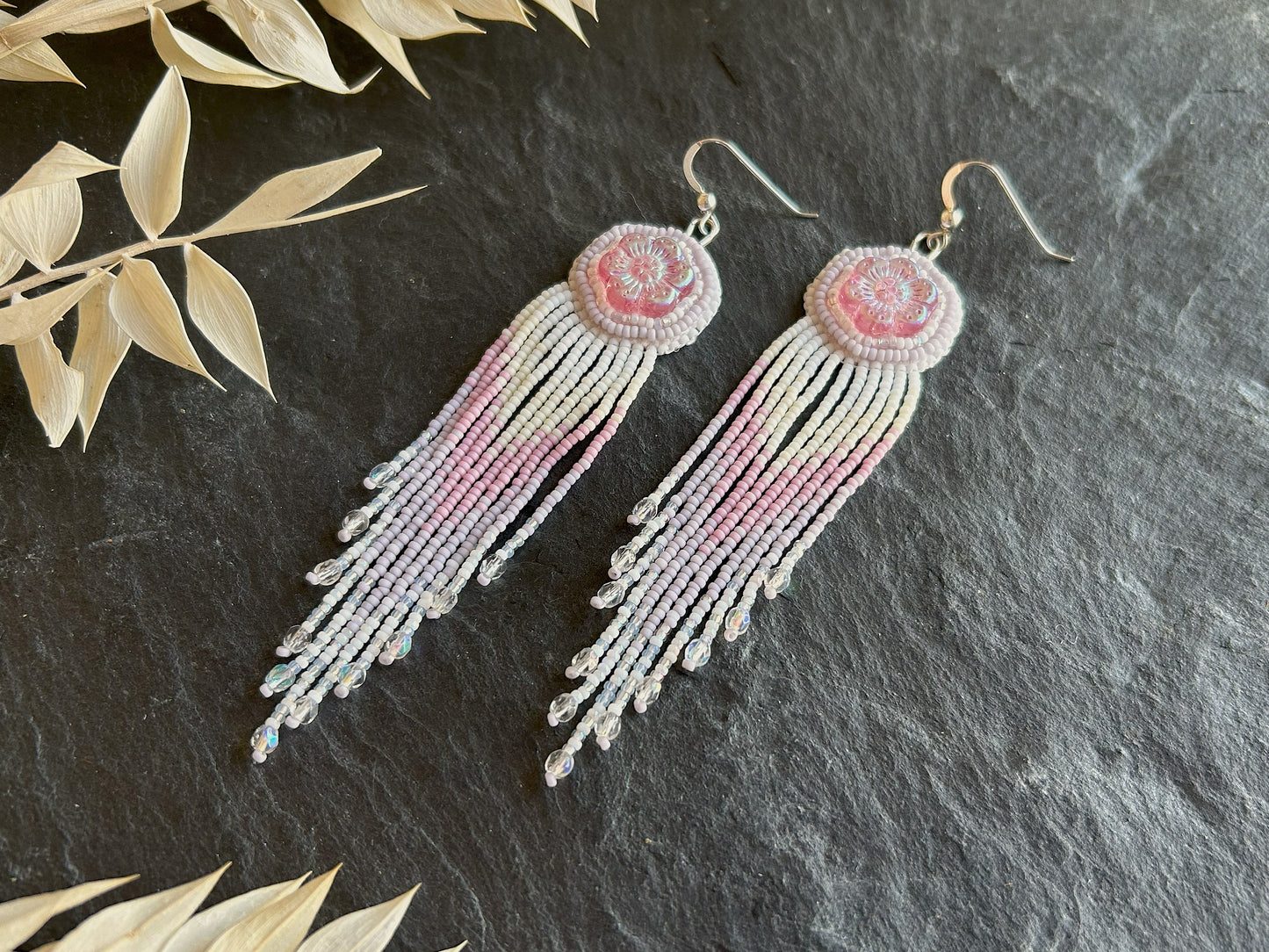 Flower earrings "Radka" with a fine fringe - white & light pink