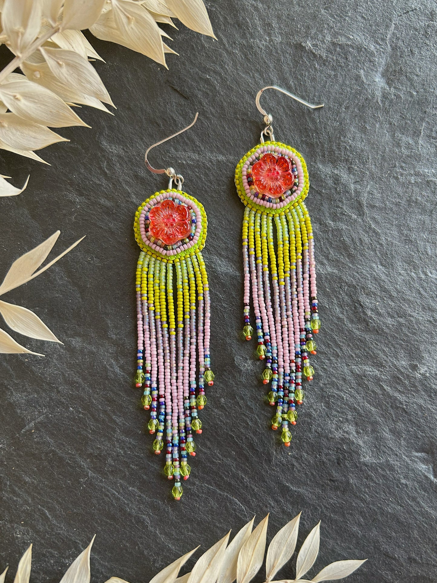 Flower earrings "Radka" with a fine fringe - red, green & lilac