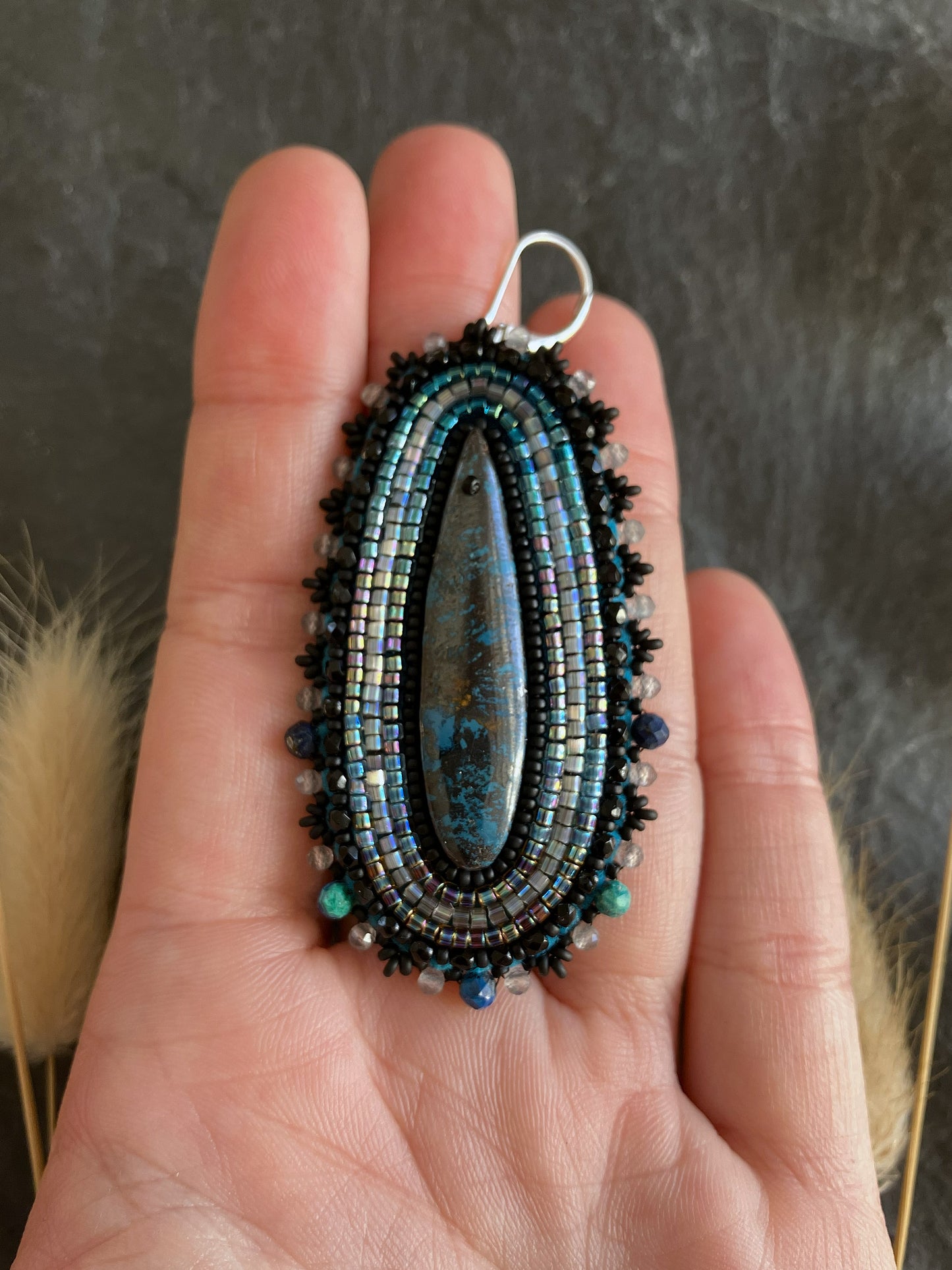 Natural azurite earrings "Liam" - shimmering blue & labradorite