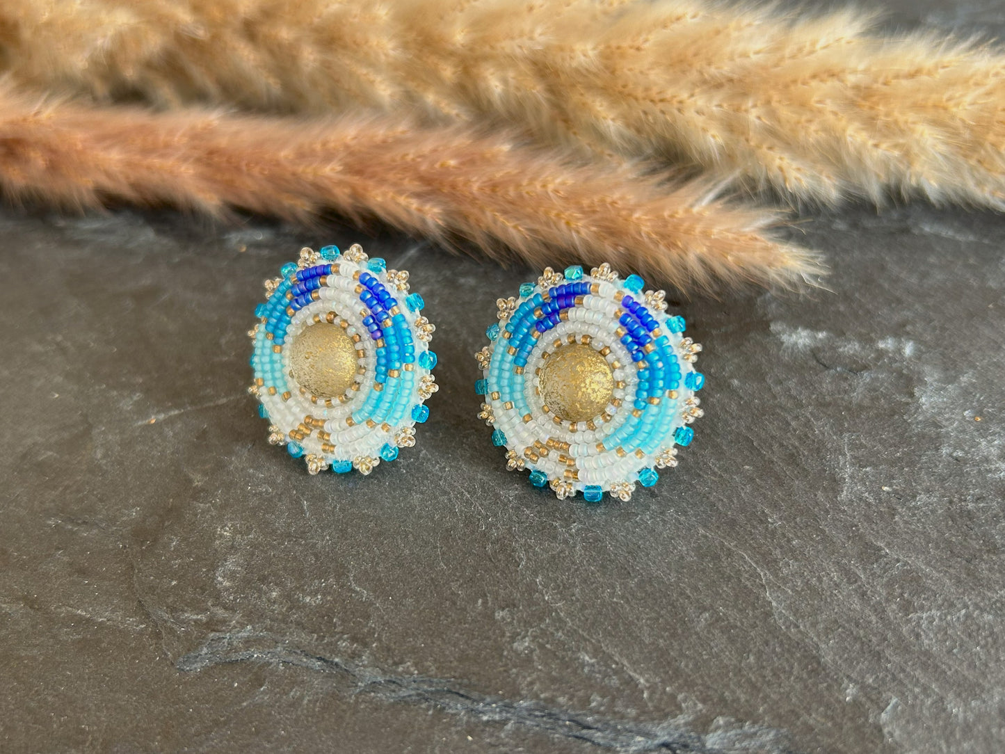 Small disk earrings "Odena" - white & blue