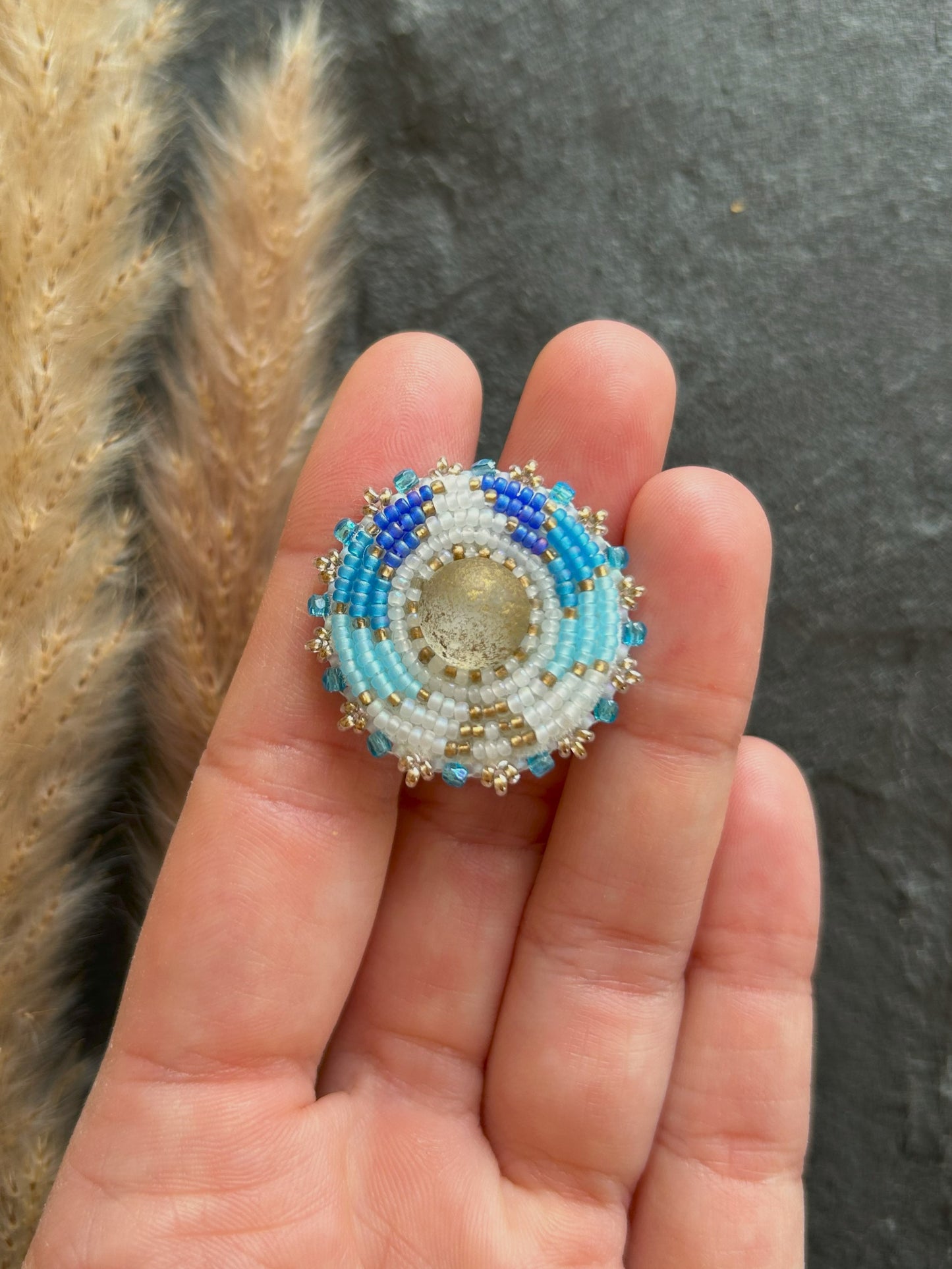 Small disk earrings "Odena" - white & blue