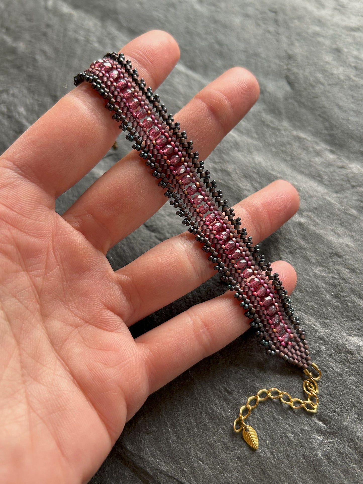 Personalized "Coburn" bracelet - burgundy