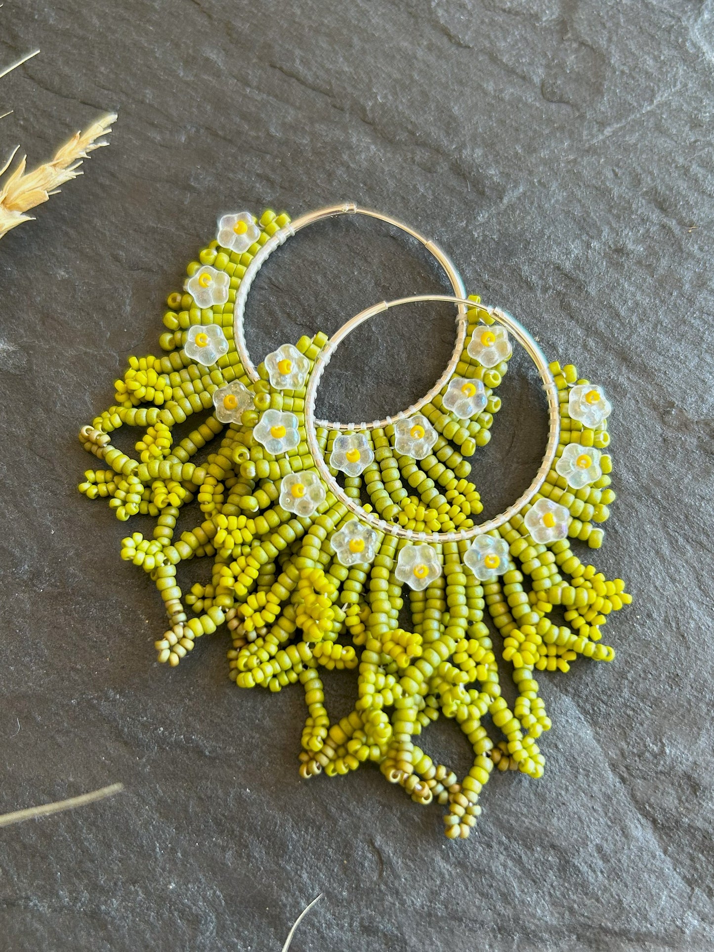 Hoop earrings "Margo" - bloom in white