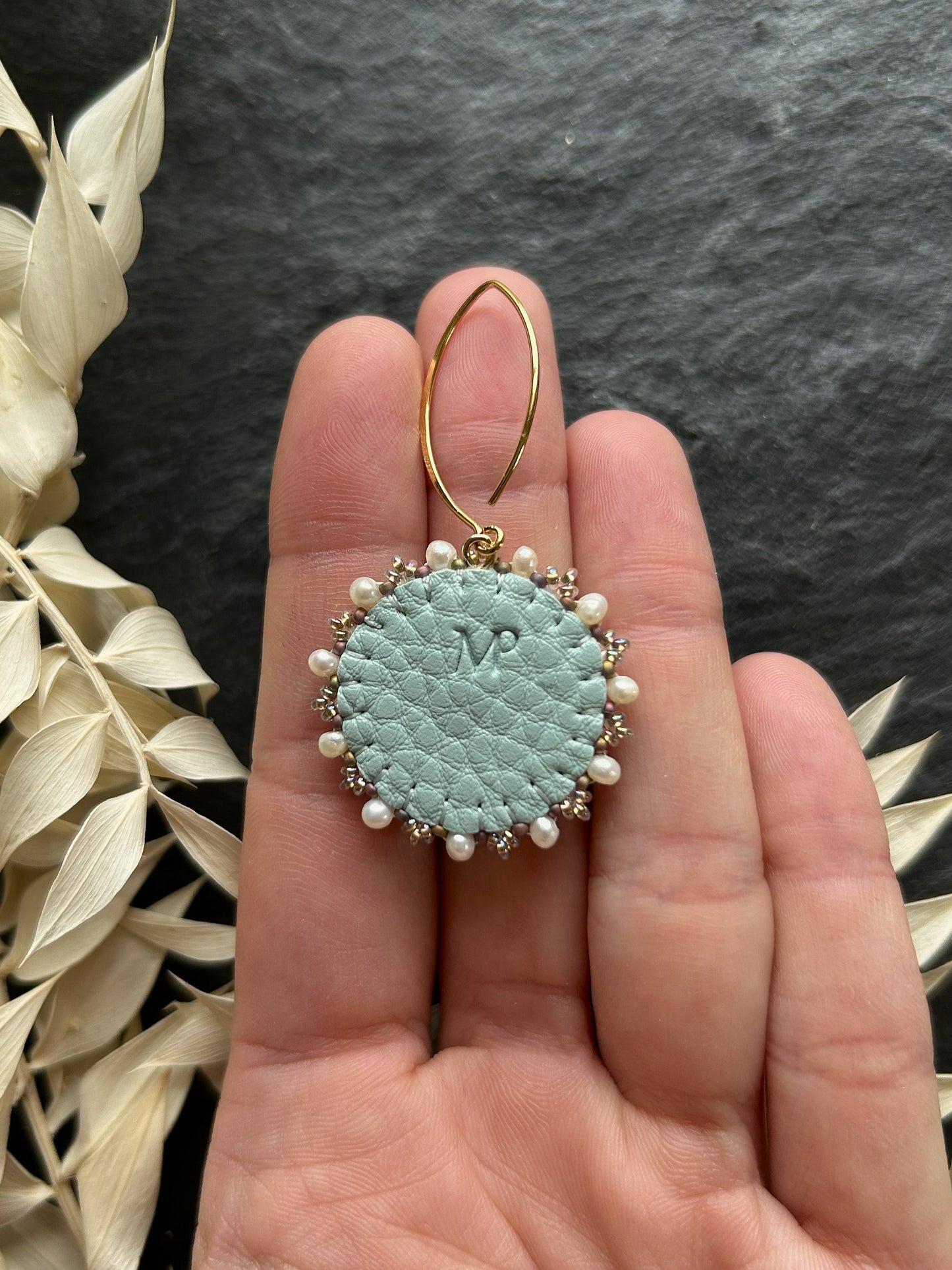 Dangle earrings "Melody" with abalone shell - pastel gold