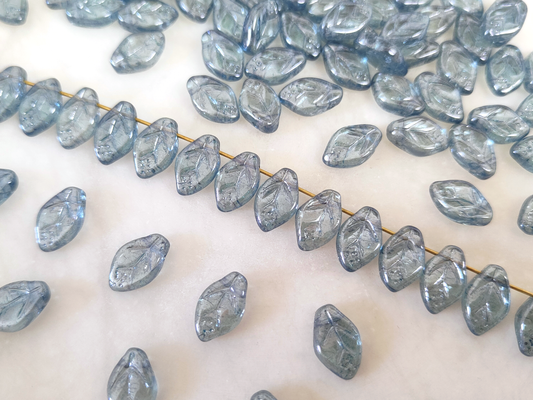 Cherry leaf beads 12mm - powder blue