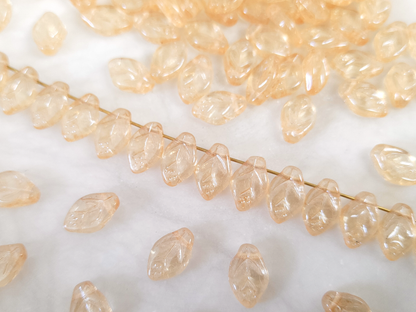 Cherry leaf beads 12mm - warm beige