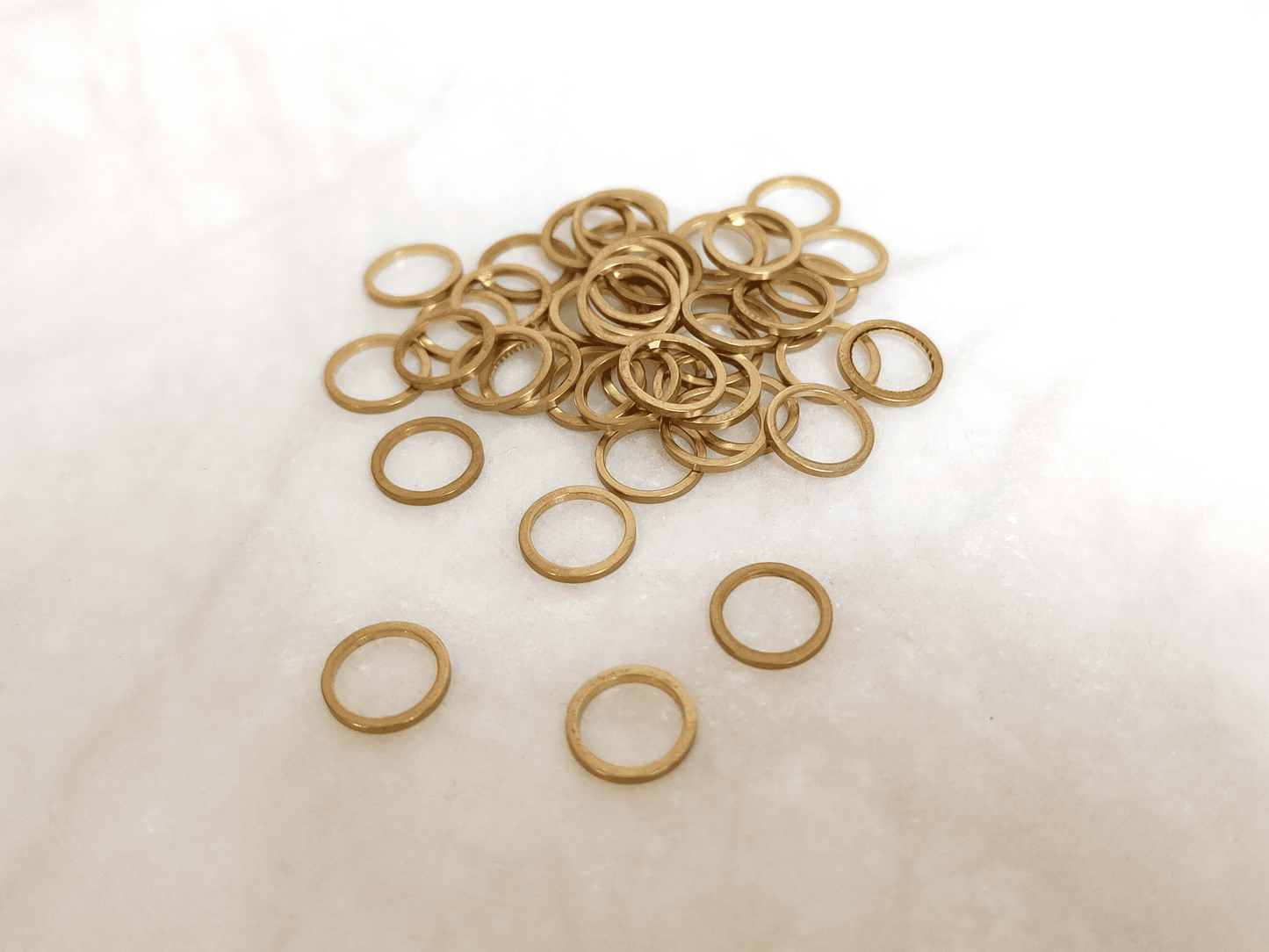 Circle brass findings 10mm