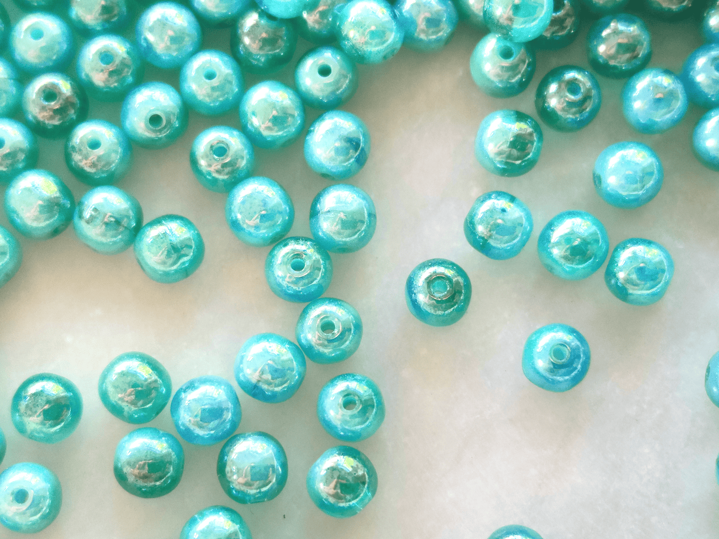 4mm round beads - turquoise luster