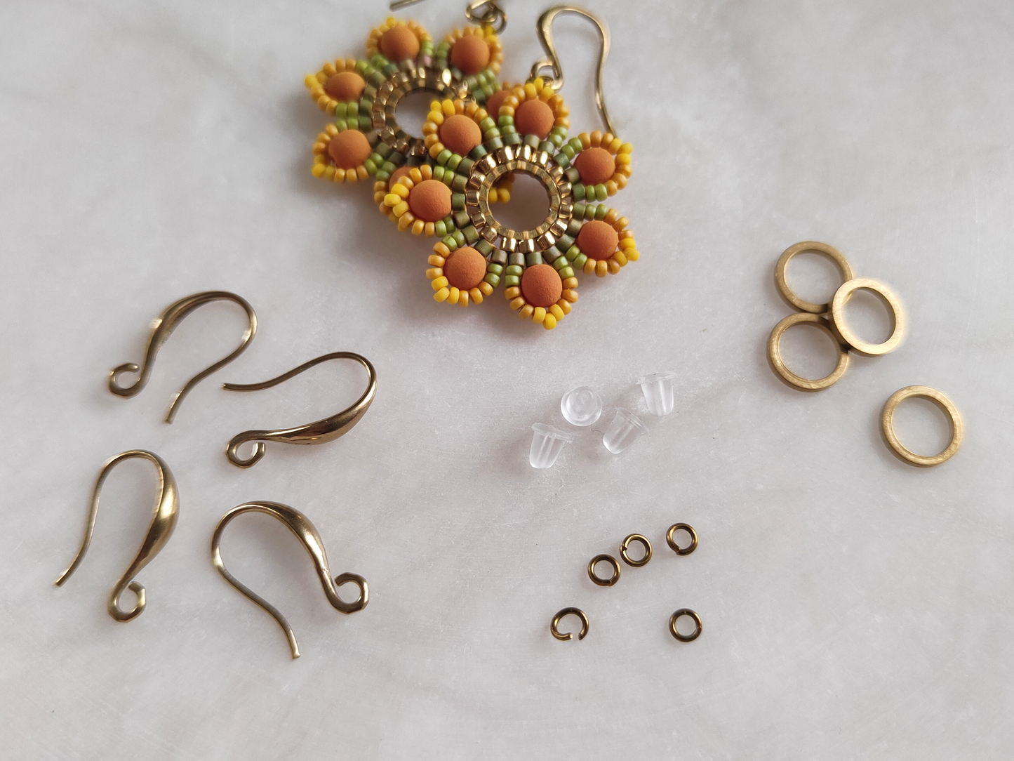 Supply kit for "Girasol" flower earrings