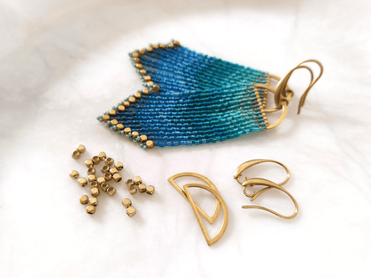 Supply kit for "Odoti" fringe earrings