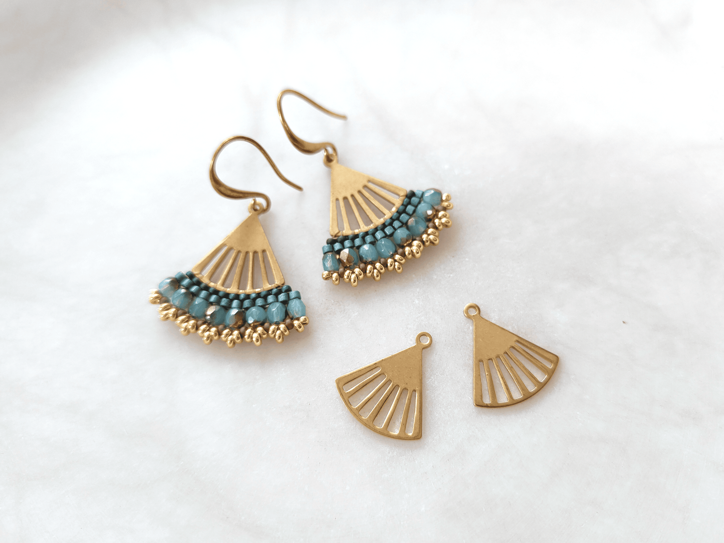 Fan brass findings 16x14mm