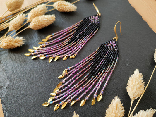 Fringe earrings "Faunus" with tribal-inspired design - black & purple