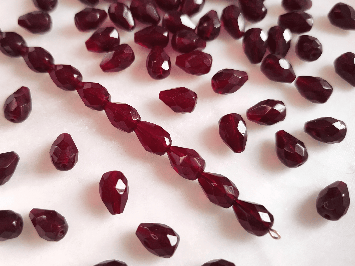 Fire-polished drop beads 10x7mm - dark red