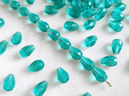 Fire-polished drop beads 10x7mm - pine green