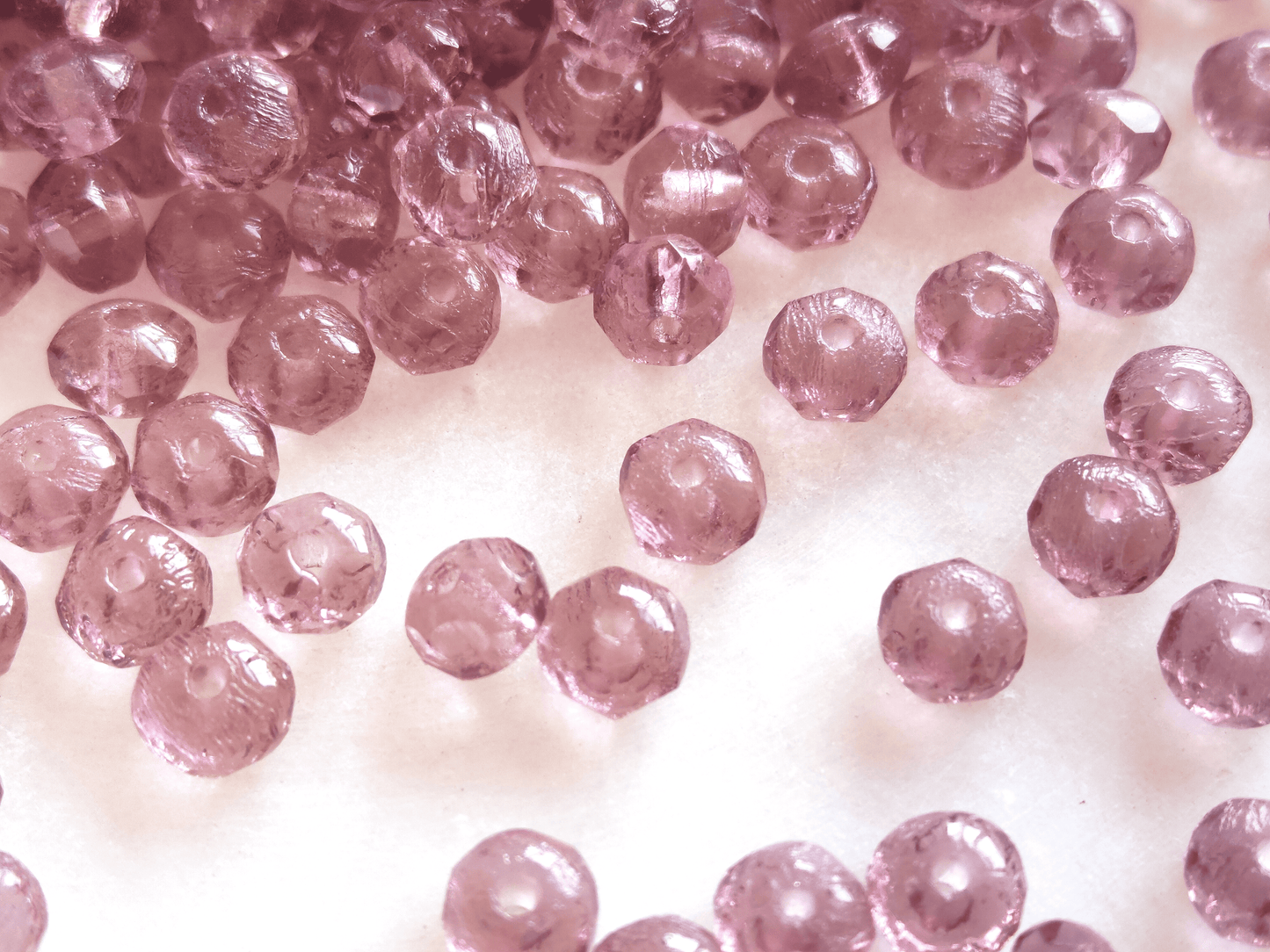 Facettierte Rondelle 3x5mm - gedecktes Lila