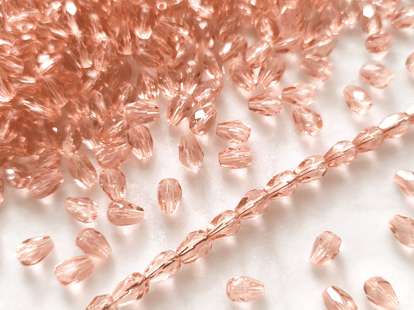 Fire-polished drop beads 7x5mm - salmon