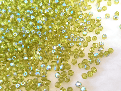 3mm Glasschliffperlen - Grasgrün AB