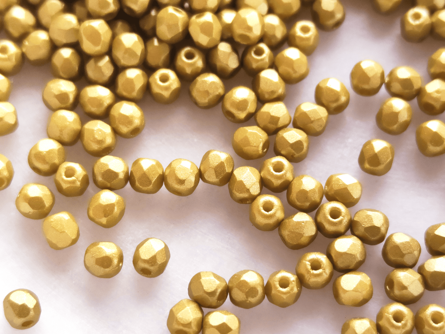 3mm fire-polished beads - mustard yellow / warm green pearlescent
