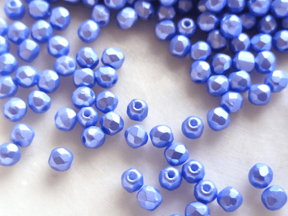 3mm fire-polished beads - medium violet pearlescent