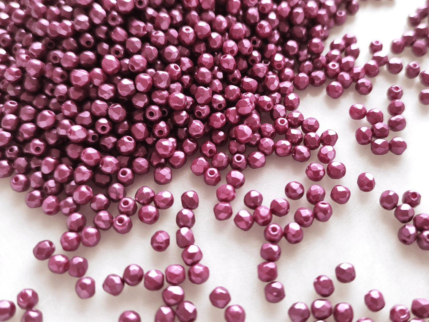 3mm fire-polished beads - warm dark purple pearlescent