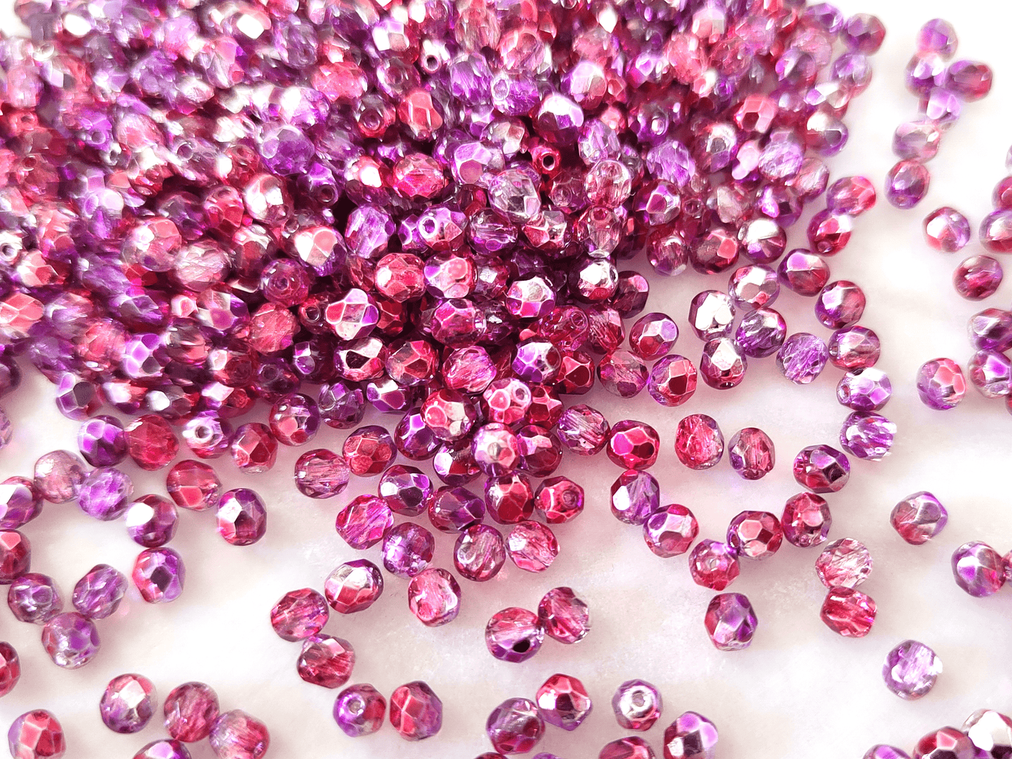 4mm Glasschliffperlen - Rot, Lila & Silber