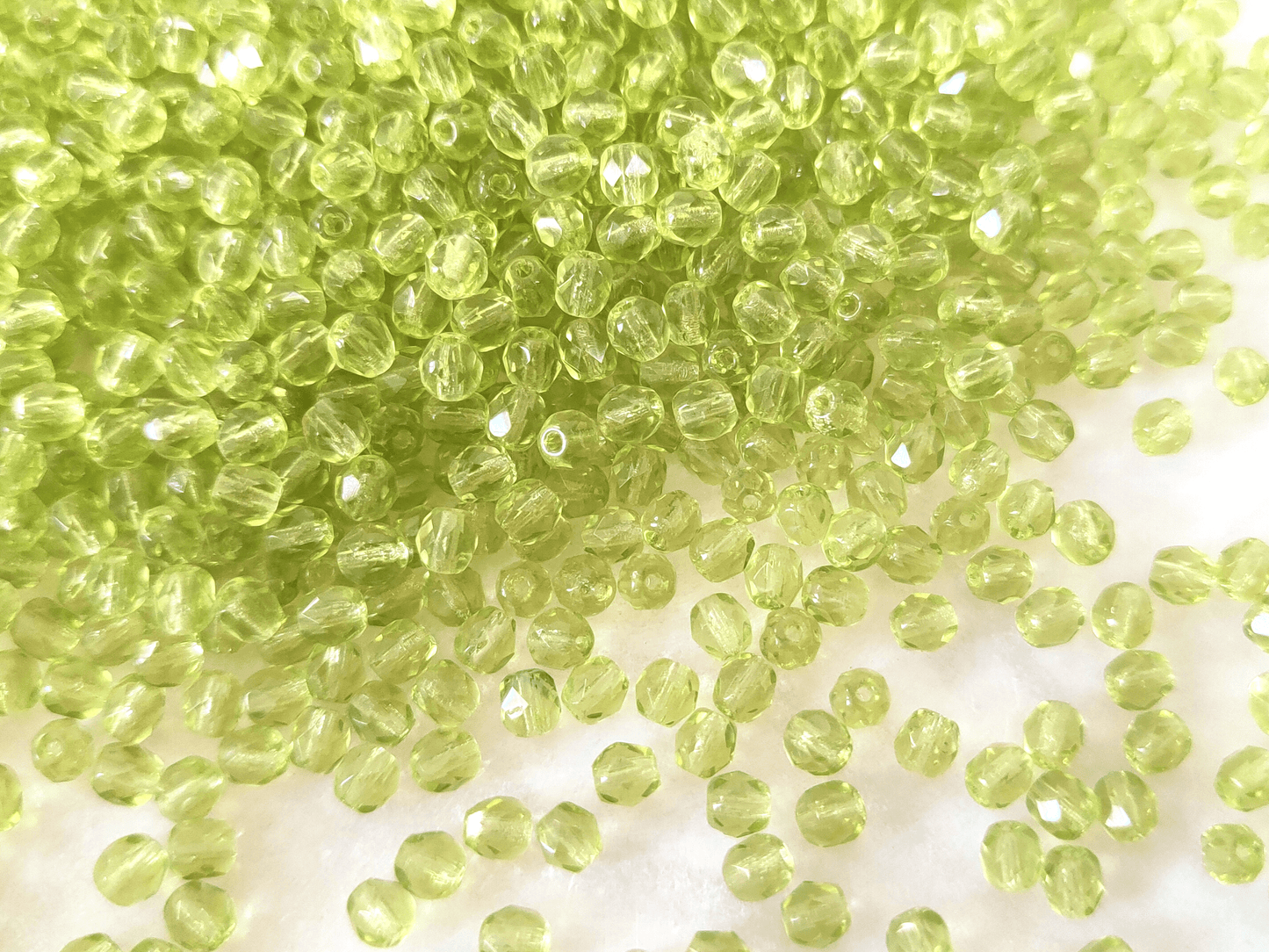 4mm fire-polished beads - light green