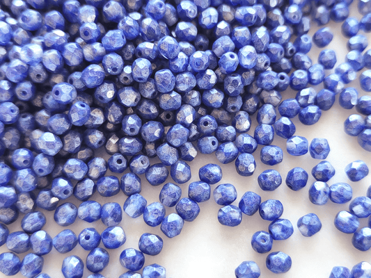 4mm Glasschliffperlen - Farblos, Dunkelblau & Silber