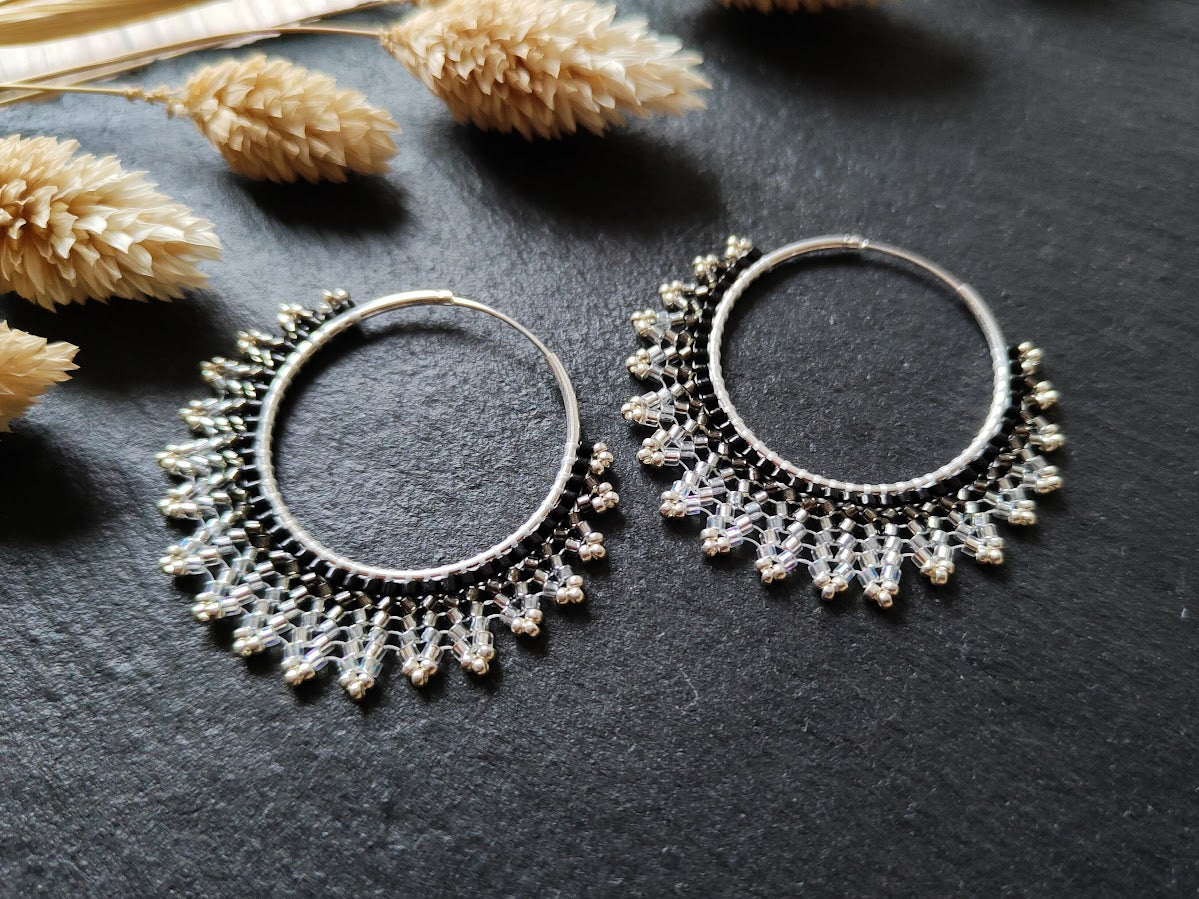 Silver hoop earrings "Neomi" - black