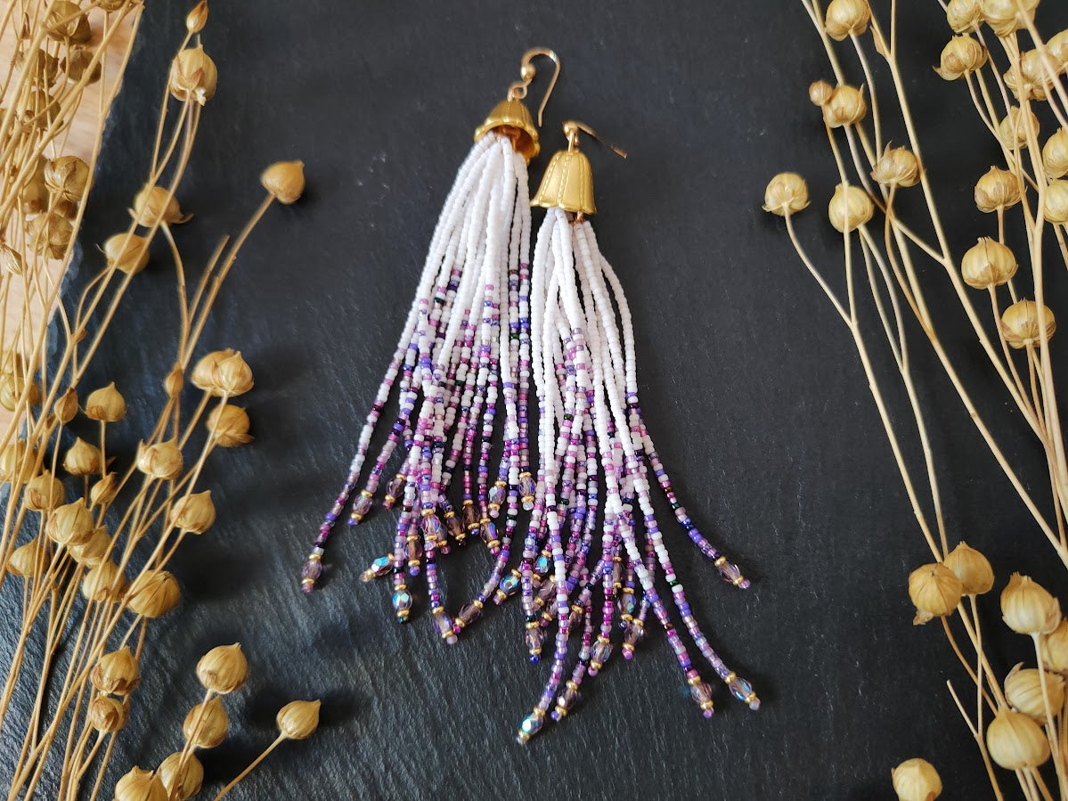 Tassel earrings "Nirvelli" - white & purple