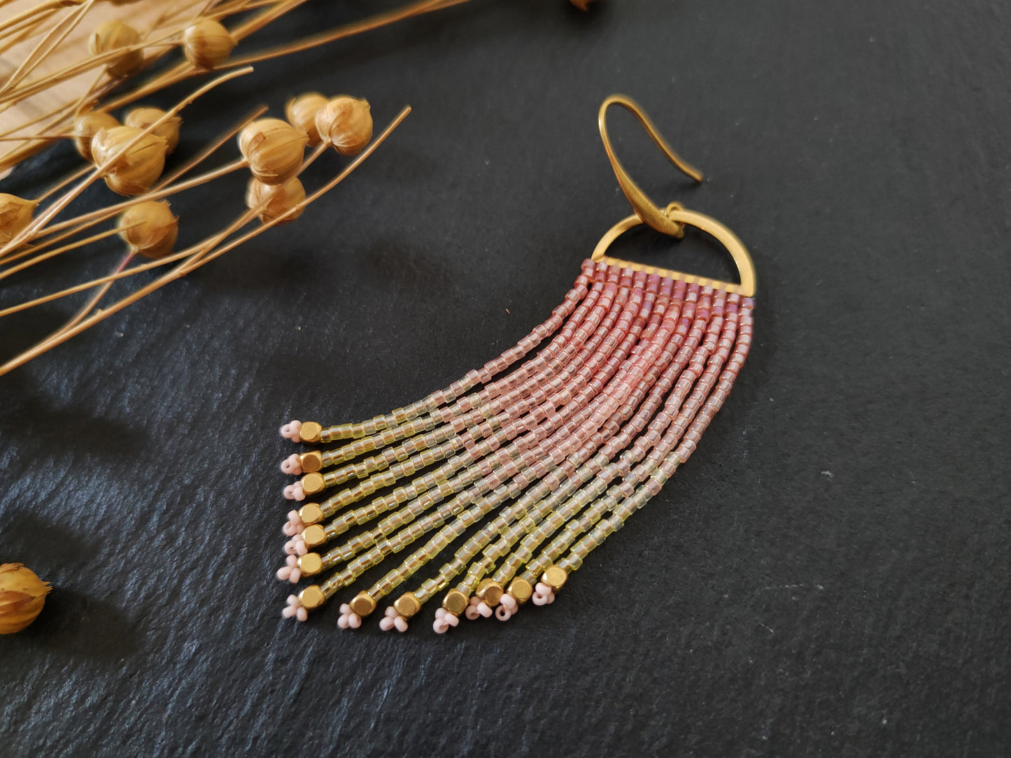 Shimmering fringe earrings "Odoti" with ombre design - light pink & yellow
