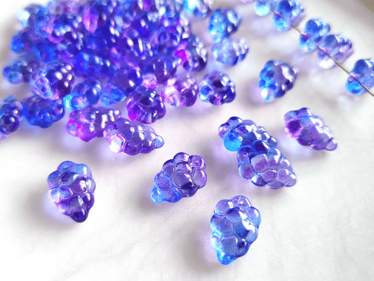 Grape beads 16x11mm - ombre blue & purple