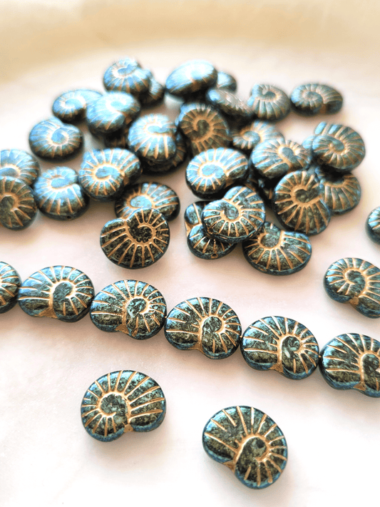 Snail shell beads 17x13mm - dark green & gold