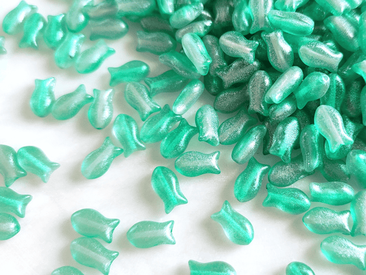 Fish beads 10x6mm - mint green & silver glitter