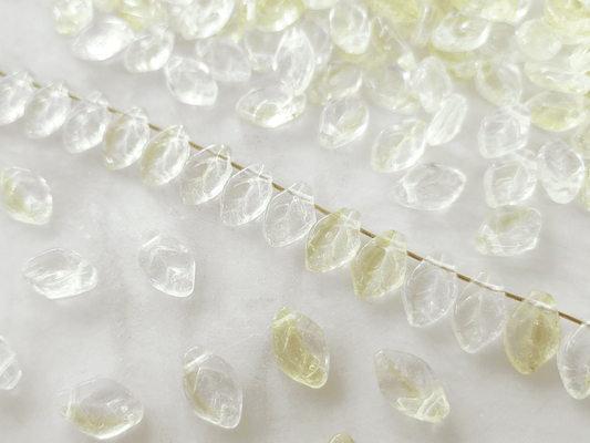 Cherry leaf beads 12mm - ombre colorless & light green