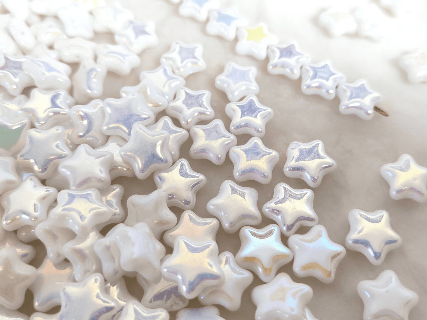 Star beads 12mm - white iris