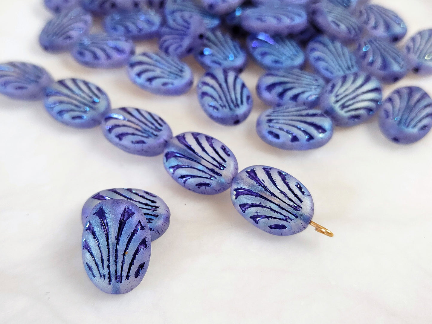 Oval ornament beads 17mm - matt blue iris